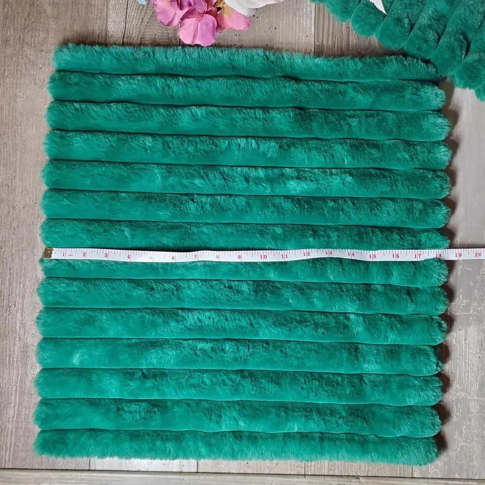 Boutique Brand Super Soft Velvet Decorative Throw Pillow Covers Christmas Green